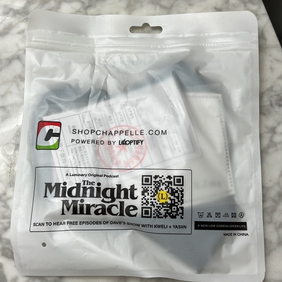 Dave Chappelle collectible cloth flask mask NEW SEALED - Picture 3 of 4